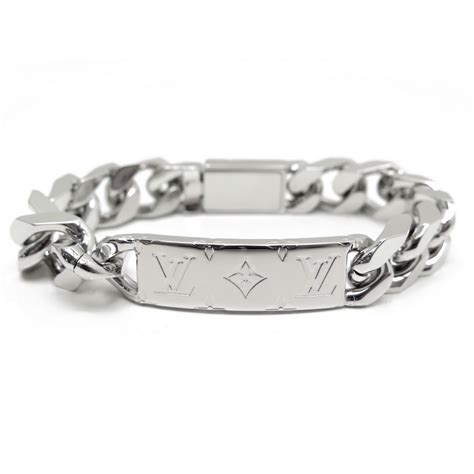 louis vuitton monogram chain bracelet.